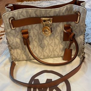 Michael Kors shoulder bag